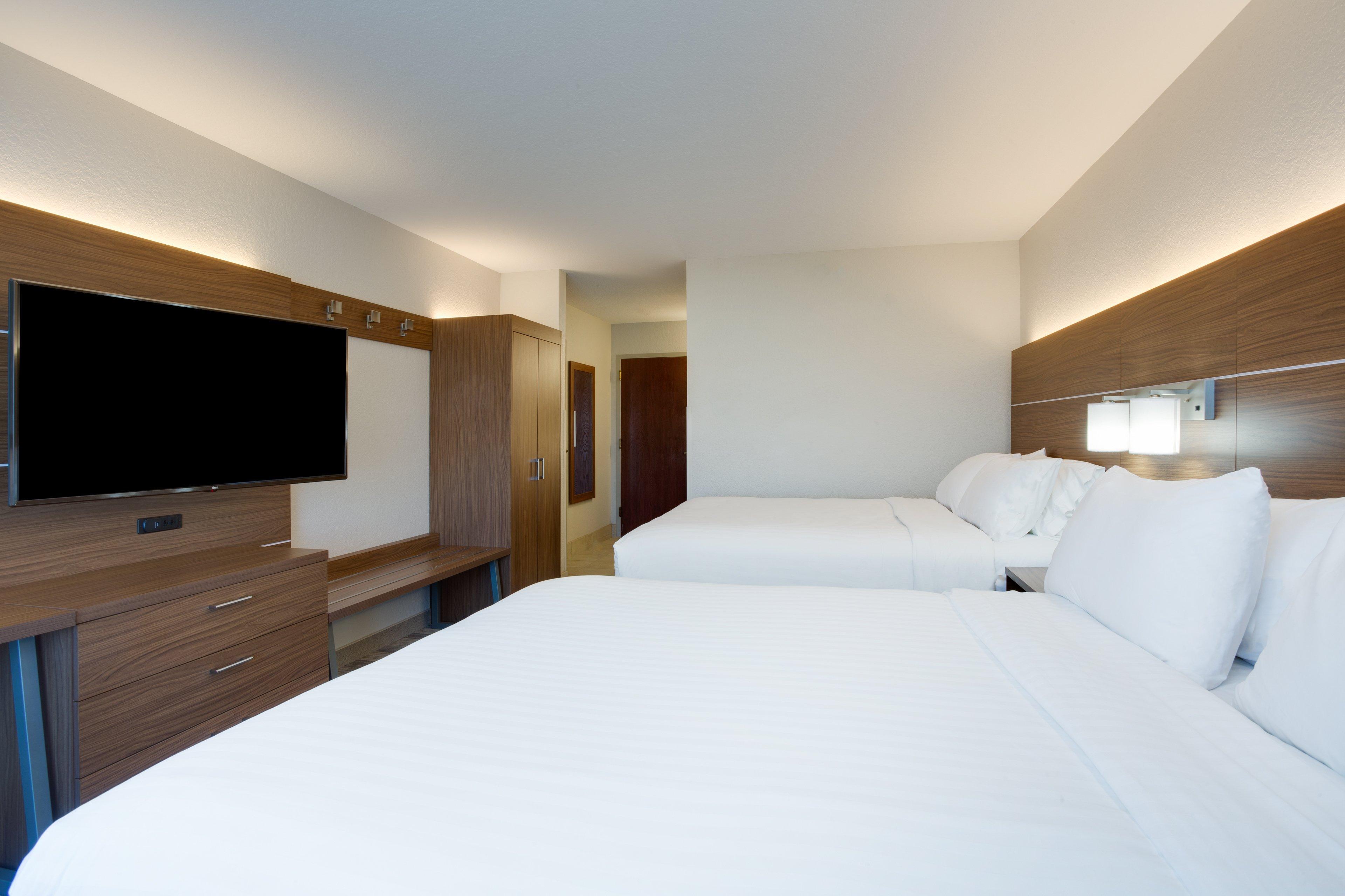 Holiday Inn Express Hotel & Suites Tampa-Fairgrounds-Casino By Ihg Exterior foto
