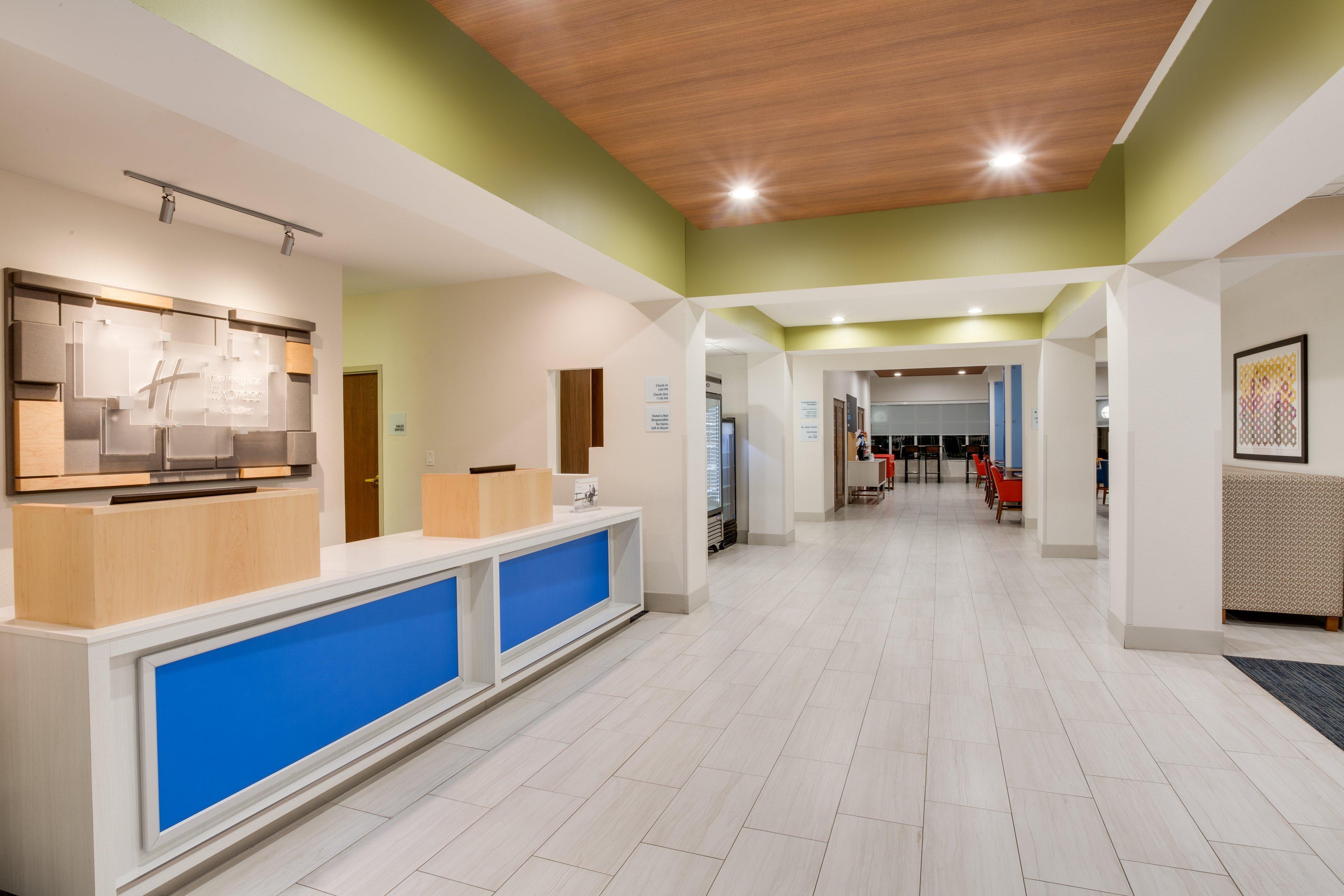 Holiday Inn Express Hotel & Suites Tampa-Fairgrounds-Casino By Ihg Exterior foto
