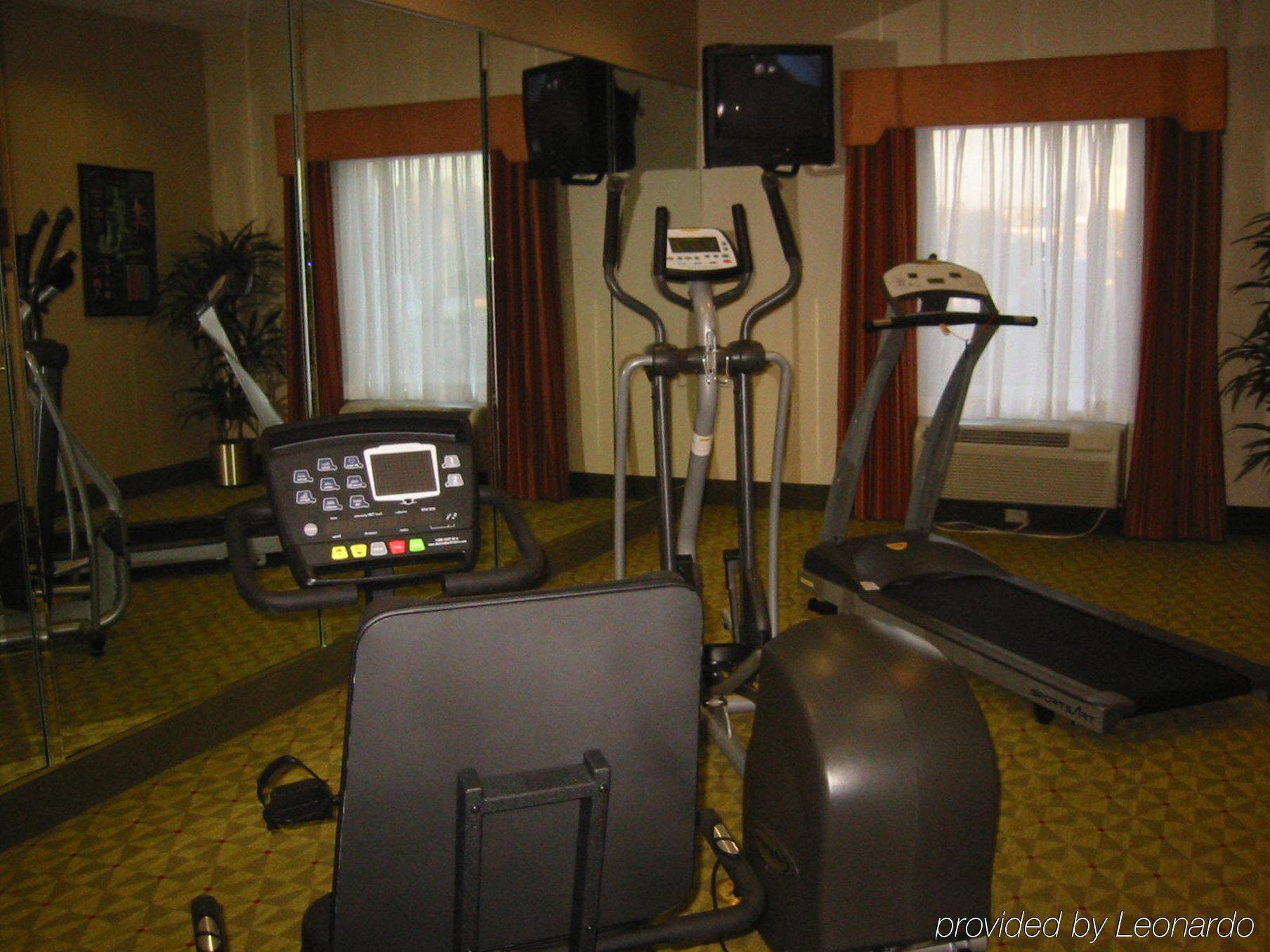 Holiday Inn Express Hotel & Suites Tampa-Fairgrounds-Casino By Ihg Einrichtungen foto