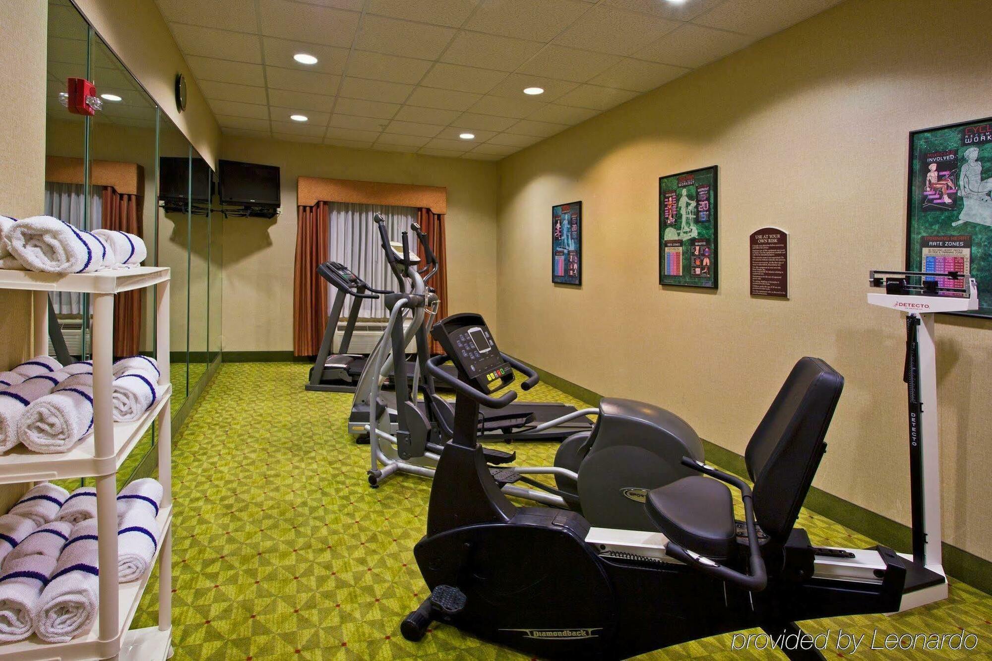 Holiday Inn Express Hotel & Suites Tampa-Fairgrounds-Casino By Ihg Einrichtungen foto